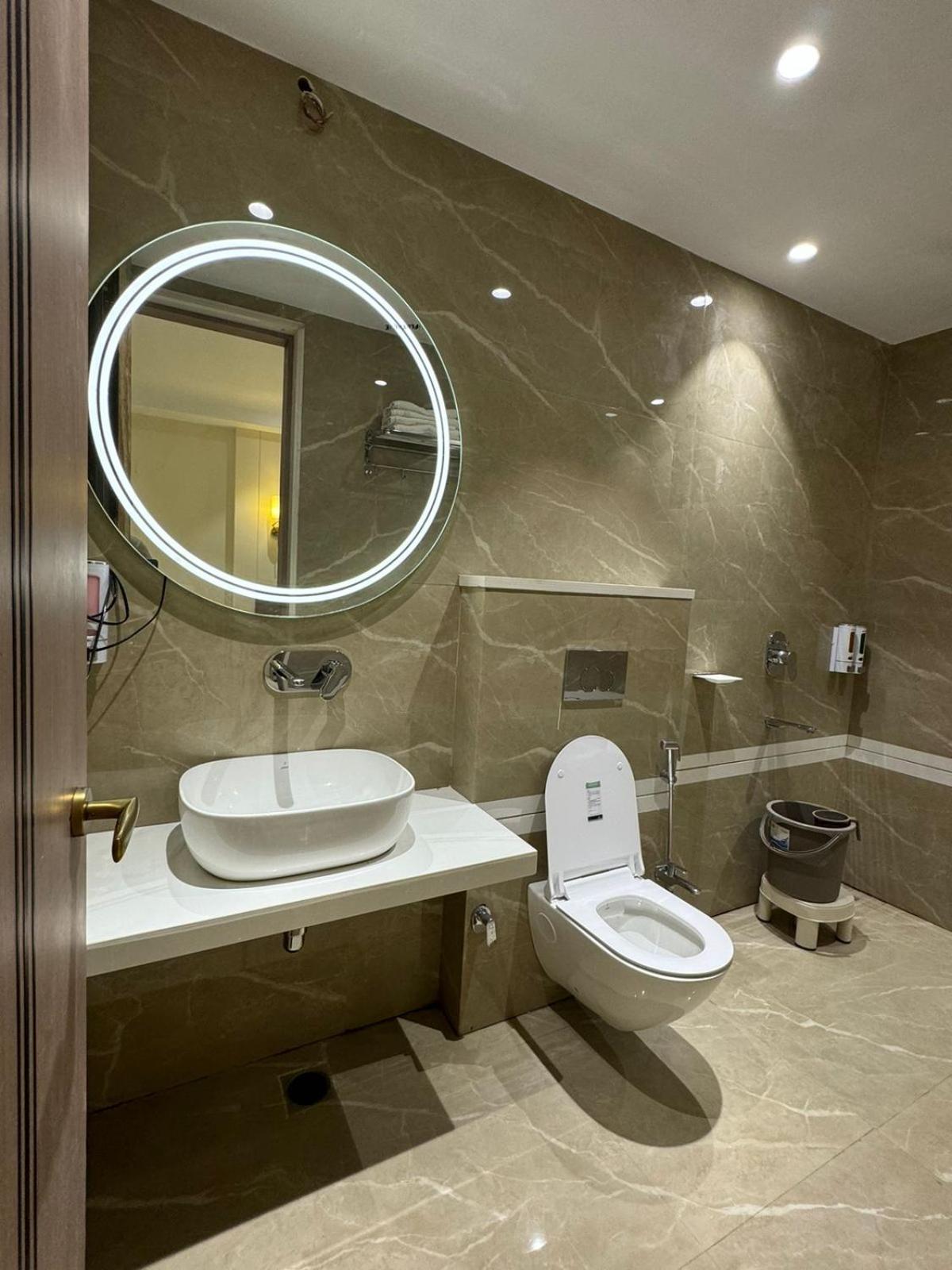 Hotel Fortune Inn Bhopal Bagian luar foto